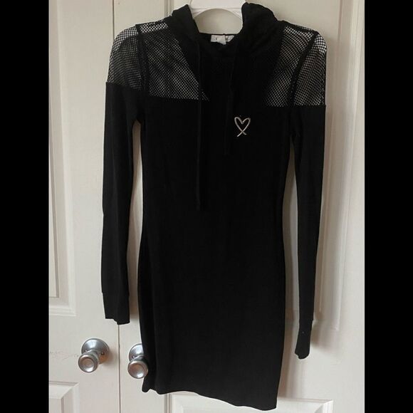 Hooded Black Dress
Garage  - Picture 1 of 6